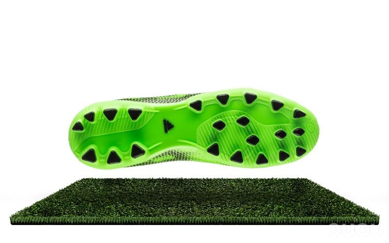 该怎么选合适自己的足球鞋,如何选择合适自己的足球鞋