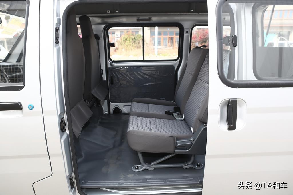 神车五菱之光一战成名,五菱之光才是正真的好车