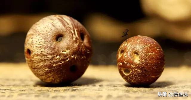 滴血莲花菩提盘玩前后对比效果图,21颗菩提手串盘玩