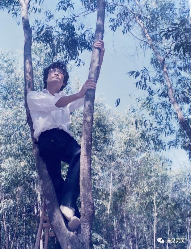 身患残疾的老裁缝凭手艺在*今条头日**吸粉27万，他背后的故事太感人