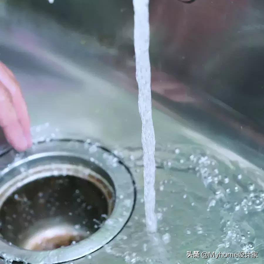 水槽水龙头漏水怎么修视频讲解,水槽水龙头漏水各种修补方法