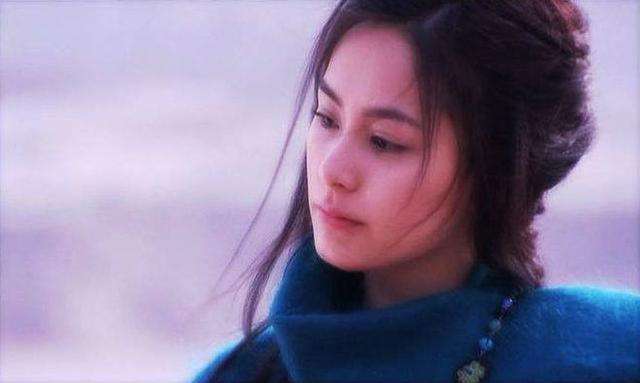 金庸书里的她聪明善良，男主却宁可爱一个尼姑也不喜欢她