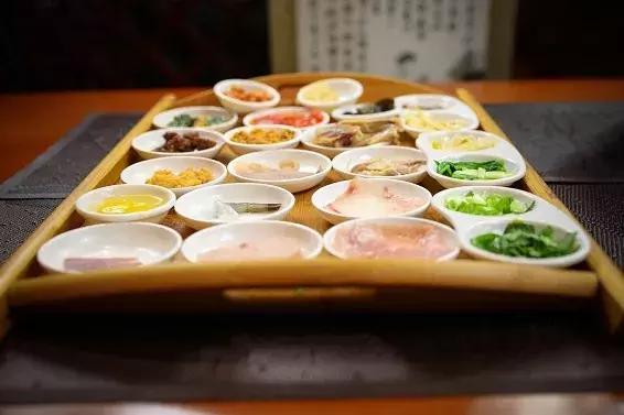 云南米线前十,舌尖上的云南过手米线