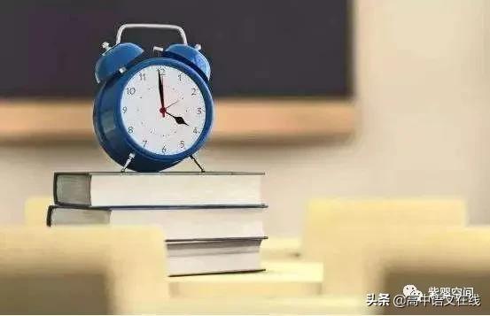 全国上下共同抗战新冠状病毒作文,全国抗击新冠肺炎疫情作文