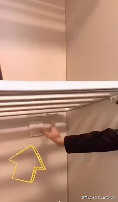 手机进水放进米缸里真的管用吗,手机进水放进米缸有用吗