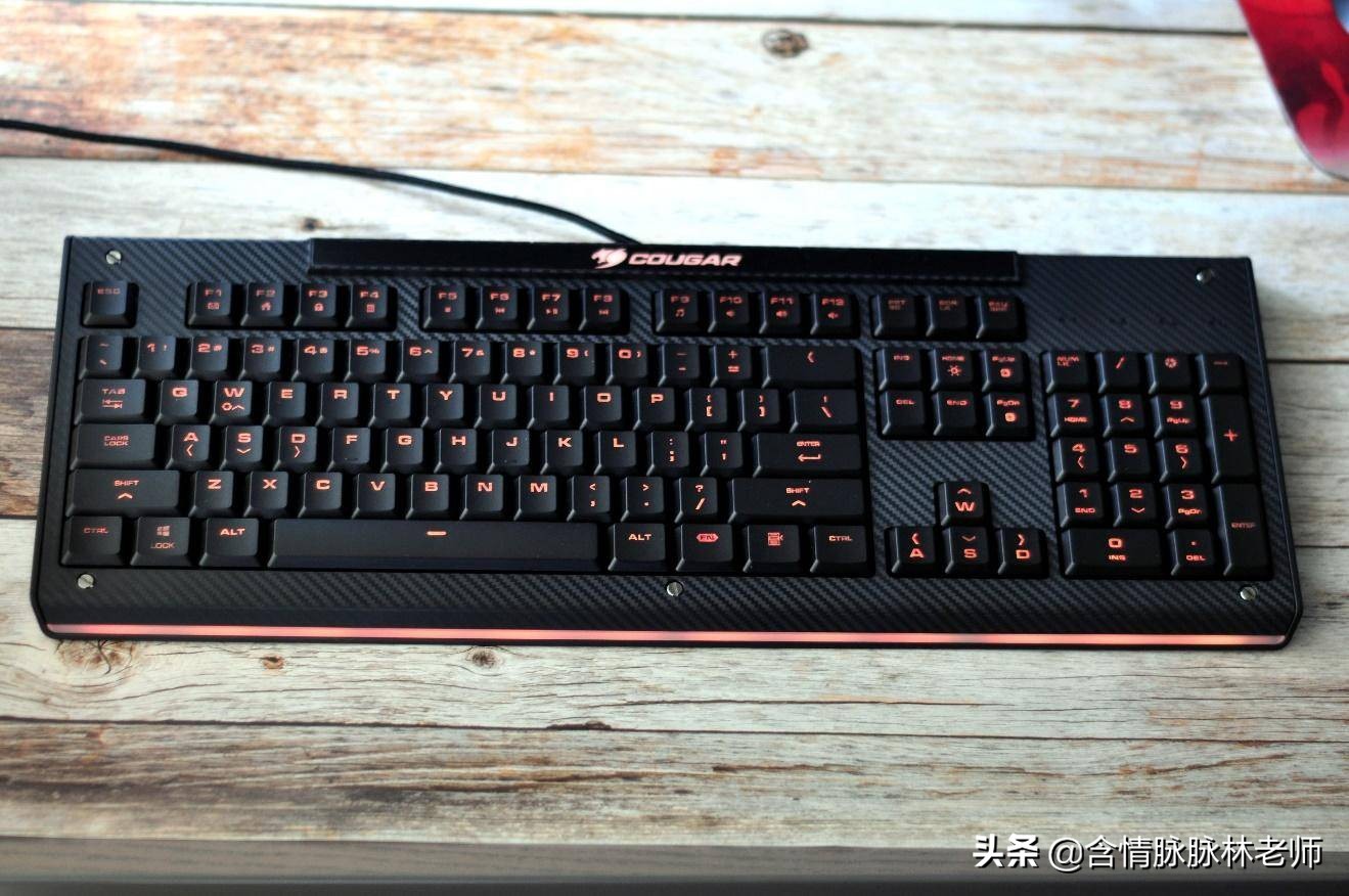 骨伽和罗技键盘哪个好用,薄膜键盘的手感和哪种轴更相近