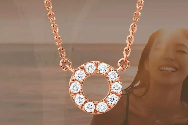 复工女孩放“价”通知！限时满减、买一送一、全场1折起…快冲！