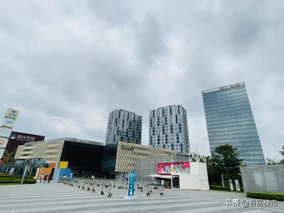 为什么唐镇这么火热,唐镇从哪里进