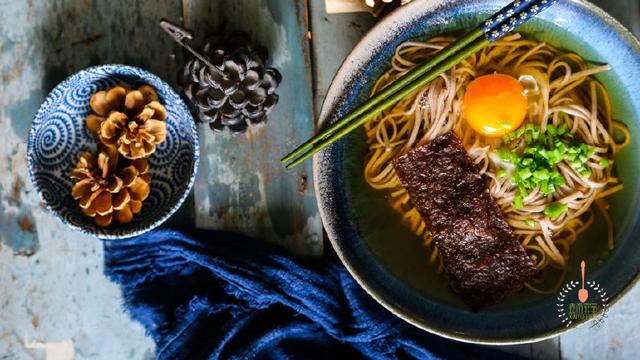 中午适合吃什么清凉面条,夏天吃什么面条凉快还好吃