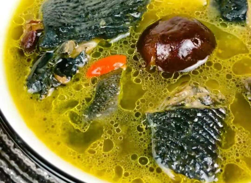 乌鸡山药红枣枸杞汤做法,乌鸡汤能放香菇和山药吗