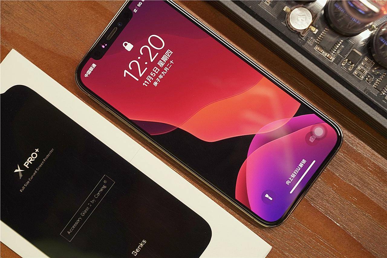 拒绝裸奔，给我的iPhone12实现全面包裹