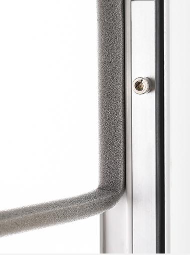 冬季室内窗户结霜如何处理,冬天室内的门窗结冰怎么办