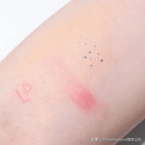 公认1000元左右贵妇级粉底液对比,带妆12小时的粉底液测评对比