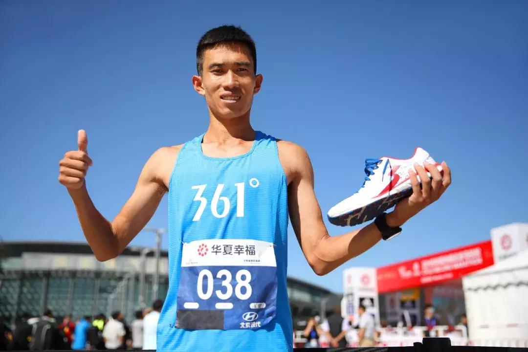 跑鞋系列球鞋哪款最好 (十双最棒的nike跑鞋)