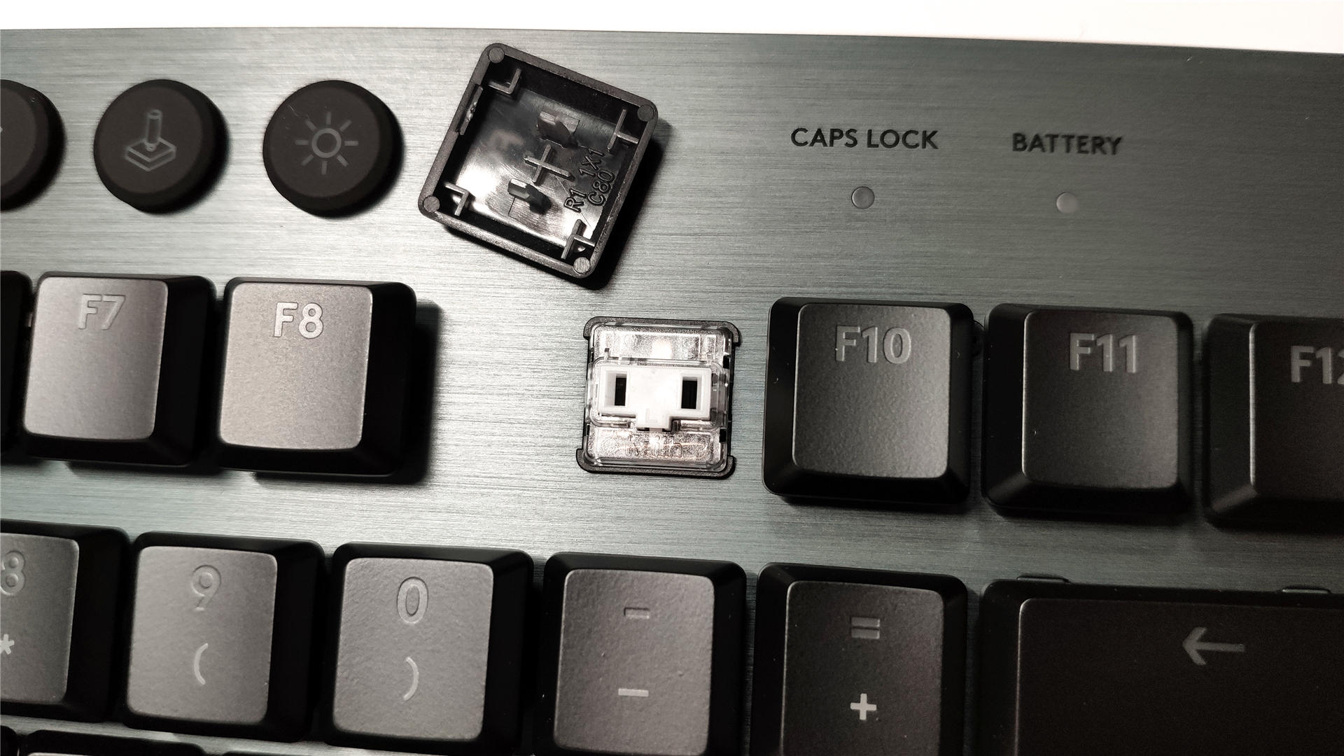 罗技g913和罗技gprox,罗技g913和罗技mx的区别在哪里