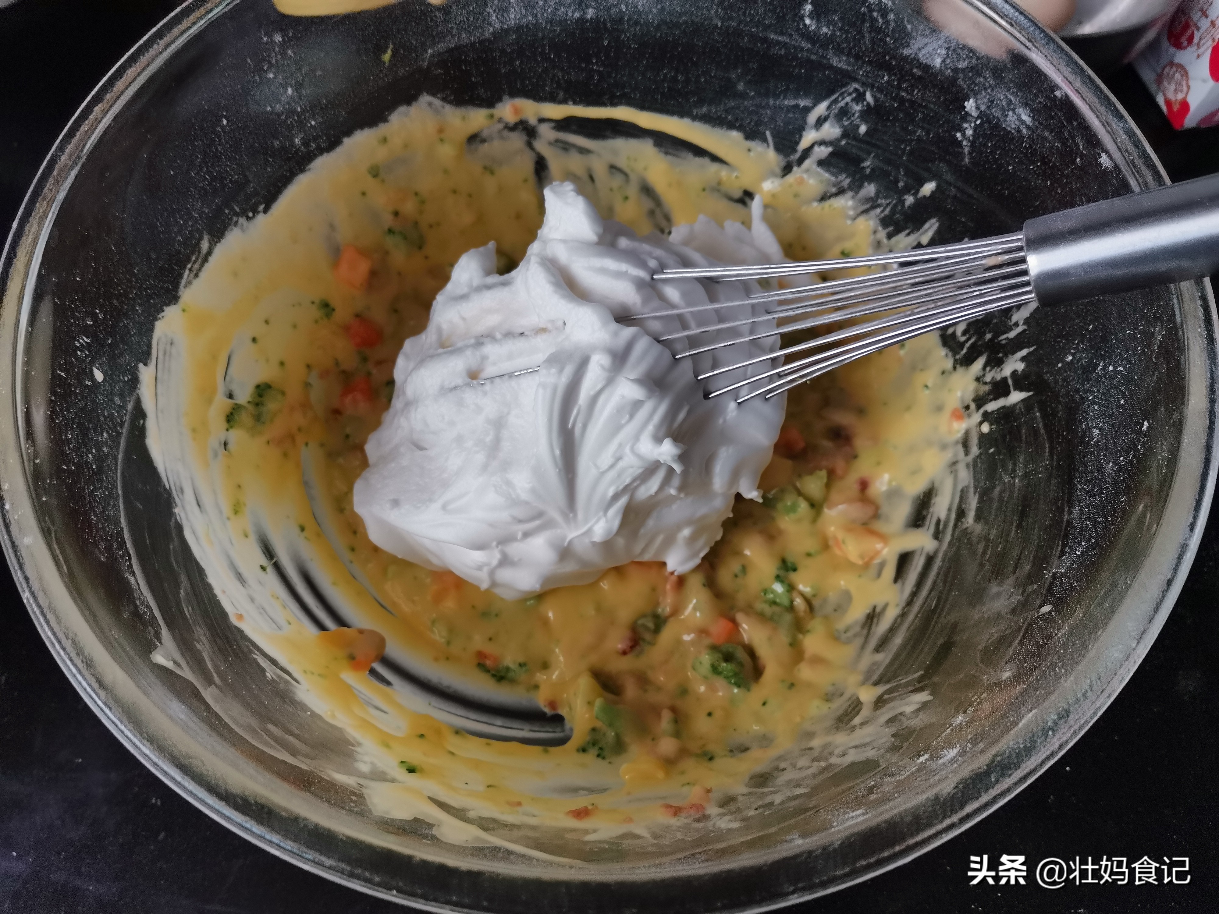 超详细的戚风蛋糕教程,学会戚风可以做什么甜品