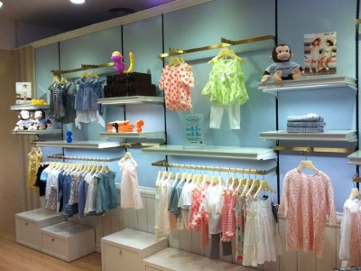 加盟服装店衣服卖不掉怎么办,大品牌服装代理加盟