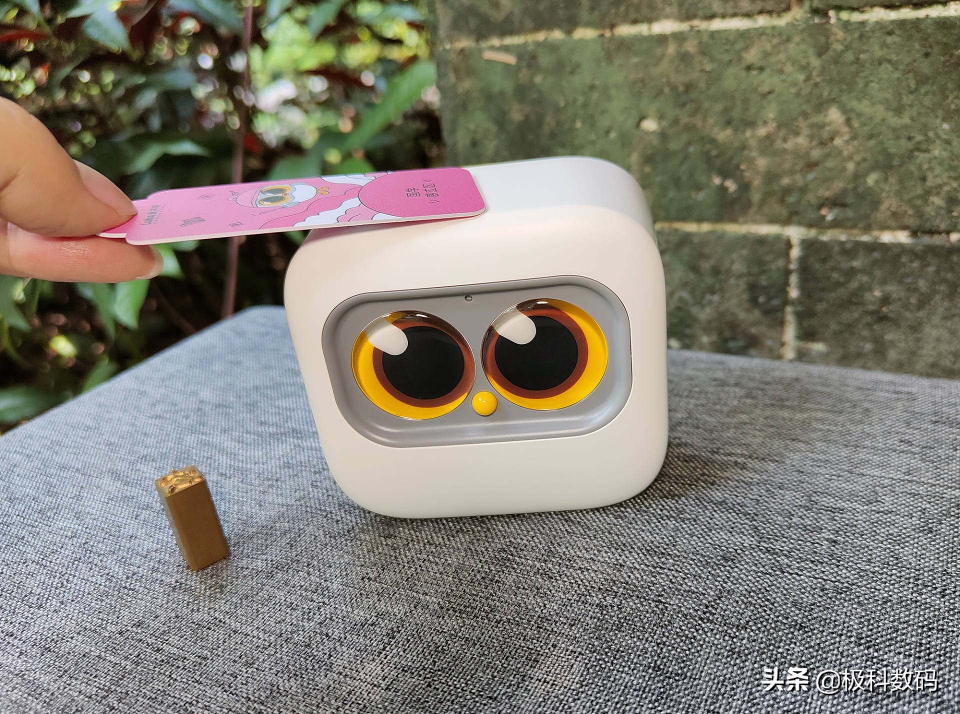 Luka盒你听智能故事机深度体验，迷你轻巧，考虑周到有点不一样