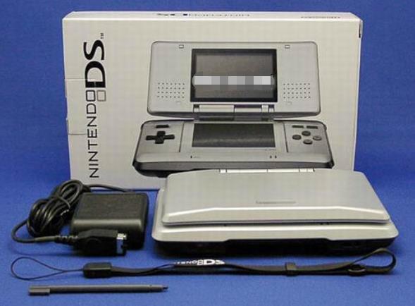 主机战争外传：掌上乾坤（NDS对PSP）