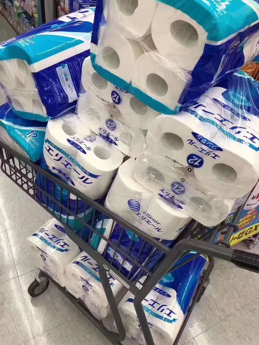 日本人抢购卫生纸的原因,为什么日本人要放厕纸