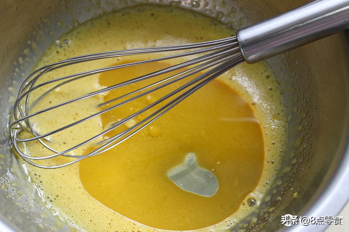 轻松玩烘焙想吃红遍四海八荒的肉松小贝可是又不想排队，自己做