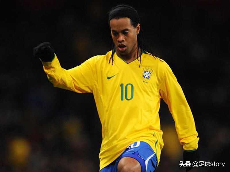 大罗认为的巴西史上最佳阵容,里瓦尔多卡福小罗大罗卡洛斯