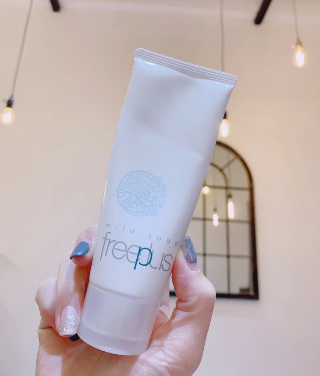 月收入三千多的女生,月入七千用什么档次护肤品