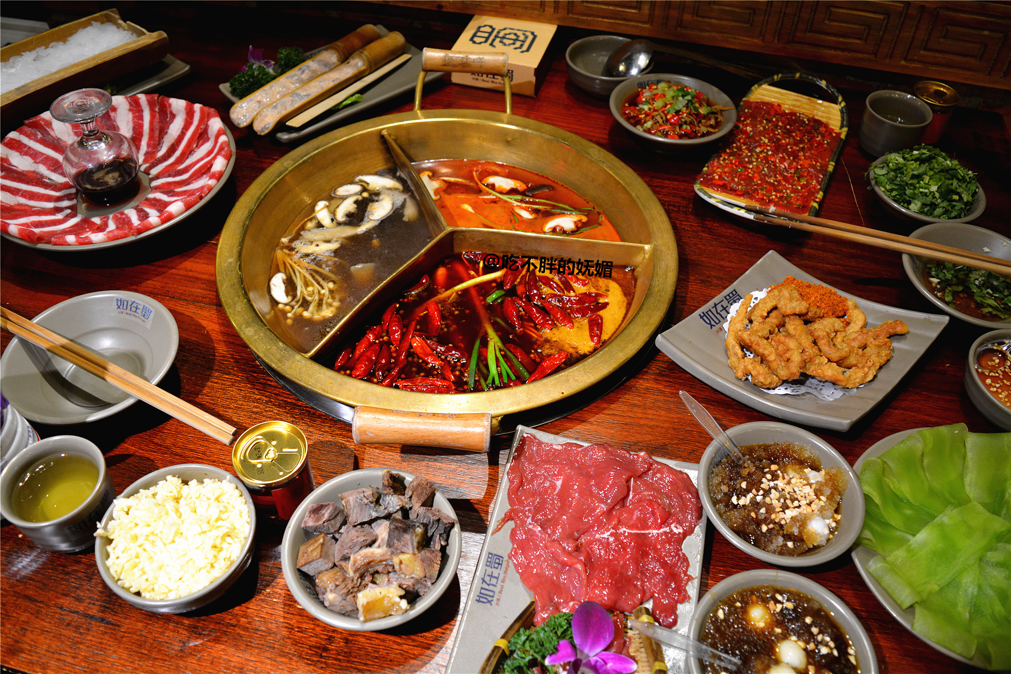 吃货夫妻结婚2周年，去成都逛吃逛吃，3天花了5600元~