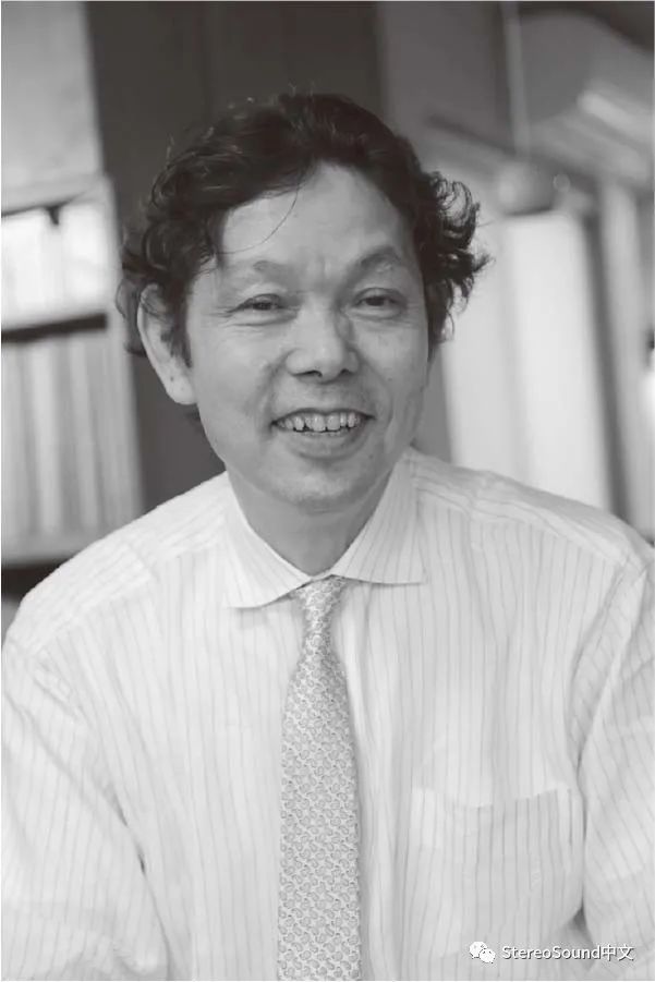 新宿,一位日本唱片店主的模拟生活