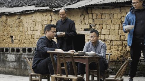 武大师兄弟复活湘西秘境，1块钱就能入股