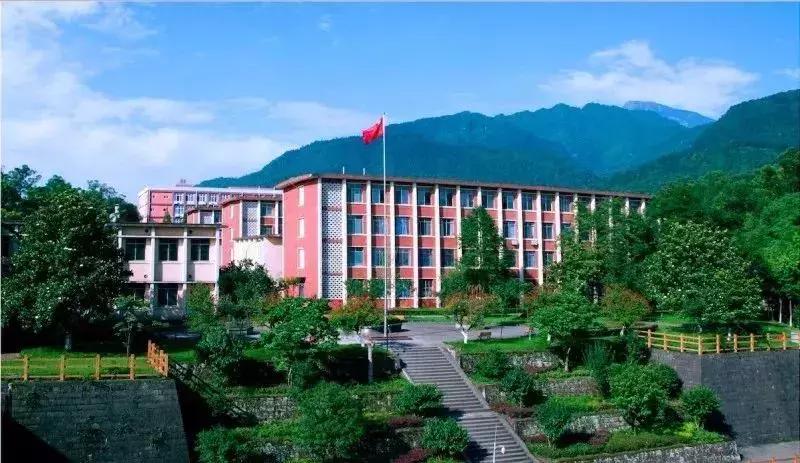 「西南交通大学」18届毕业生就业情况统计：均薪：5000--8000