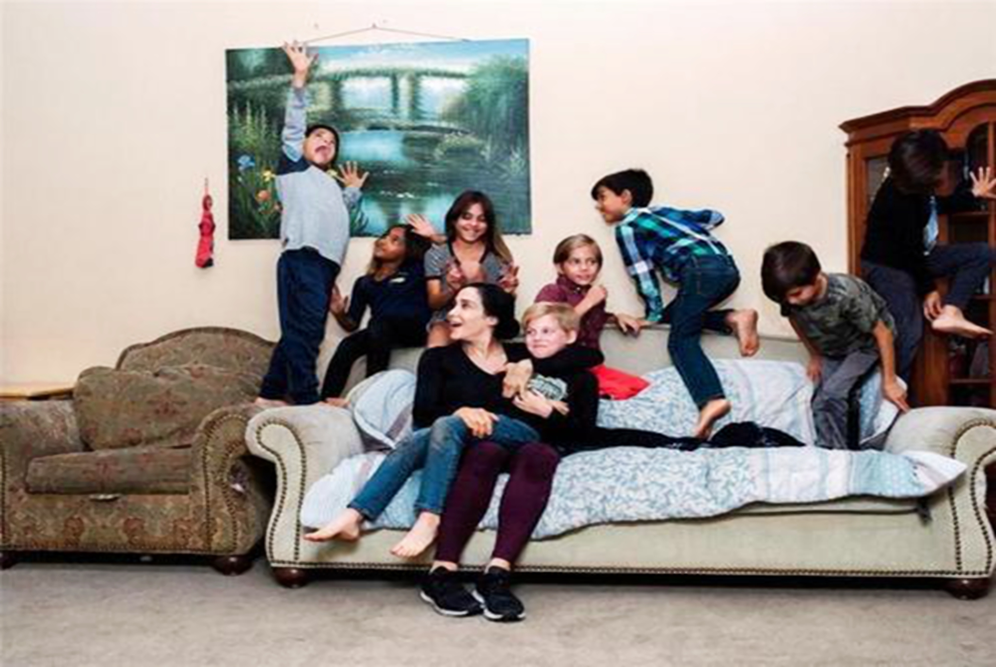 美国怀孕八胞胎现状,美国妈妈7胞胎现状