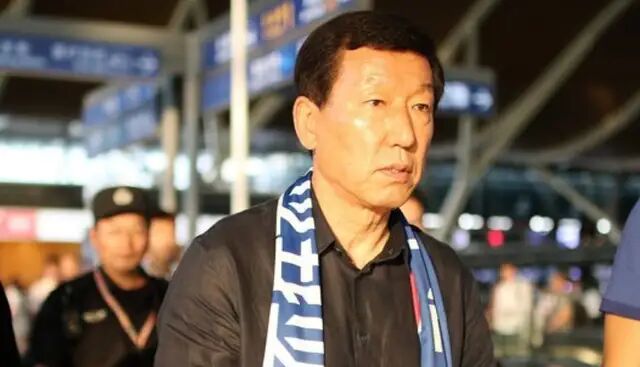 中超第2轮上海申花vs深圳佳兆业,中超2023第三轮集锦