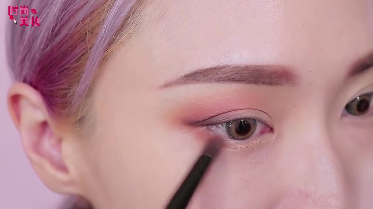 新手眼影画法教程烟熏眼妆,眼影教程日常化妆新手秋冬眼妆