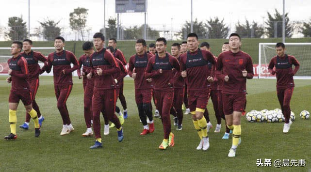 国足虽差但代表的仍是国家，当调侃变成*辱侮**，只会惹人讨厌