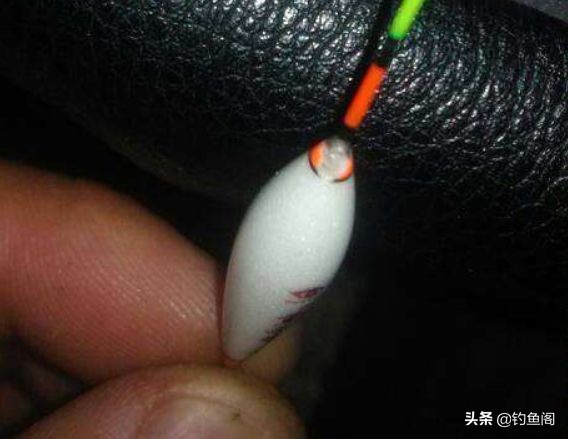 浮漂的好坏对钓鱼的影响,浮漂顶部破损会进水吗
