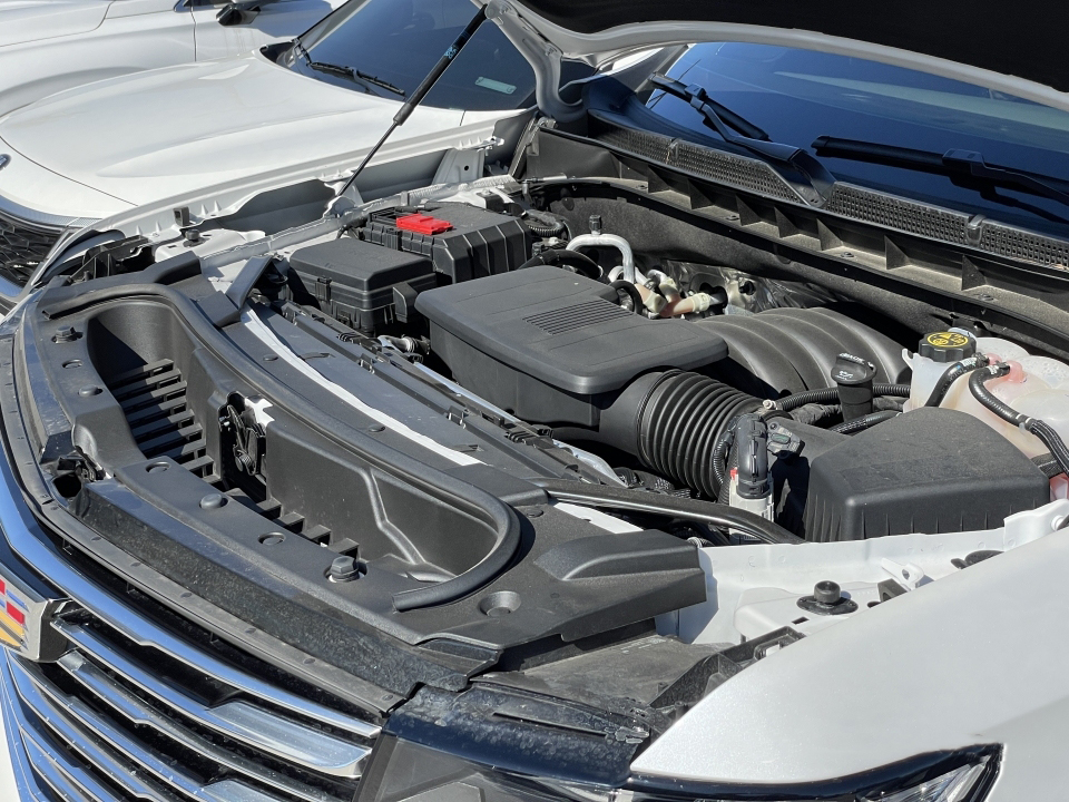 凯迪拉克凯雷德国外评测,凯迪拉克凯雷德海外