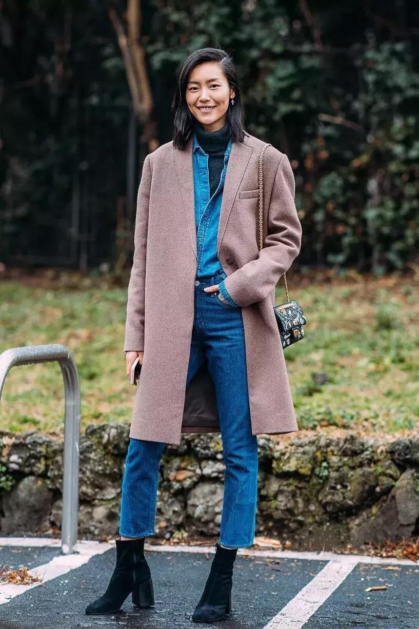 翻遍刘雯街拍，这3套最百搭