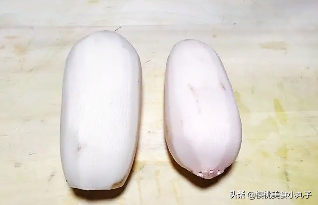 莲藕一焯水就变黑,莲藕一炒就变黑