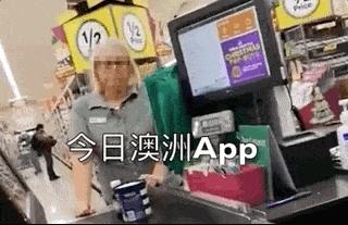 澳洲华人在超市买奶粉被骂,中国人在澳大利亚买奶粉事件