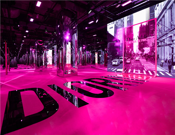 迪奥粉漾魅惑变色唇膏色号,粉迪奥和黑迪奥