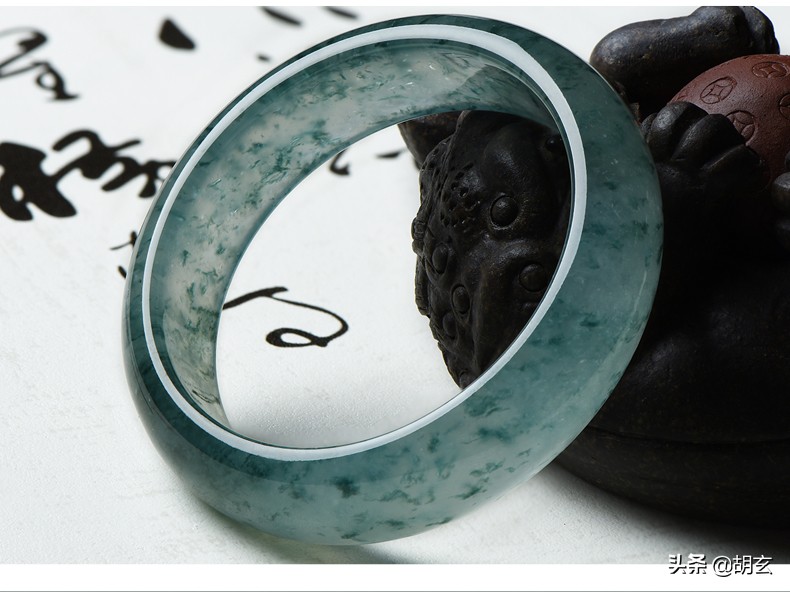 翡翠为什么叫石头,翡翠为什么叫赌石