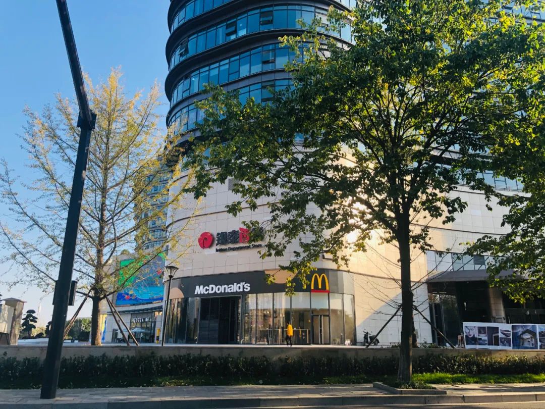 这几天,活在段子里的之江,究竟有多惨?