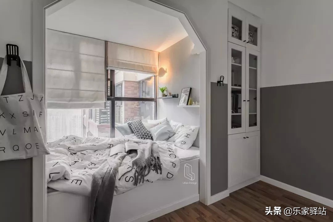 88平米阳台改造衣帽间,通透阳台变衣帽间