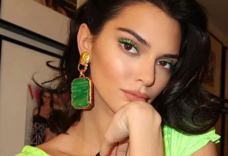 巴啦啦小魔仙单眼皮眼线画法,小魔仙用什么画的眼妆