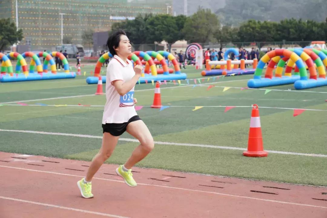 《双胜见证》融合信赖，共赢未来，快乐运动，共享精彩