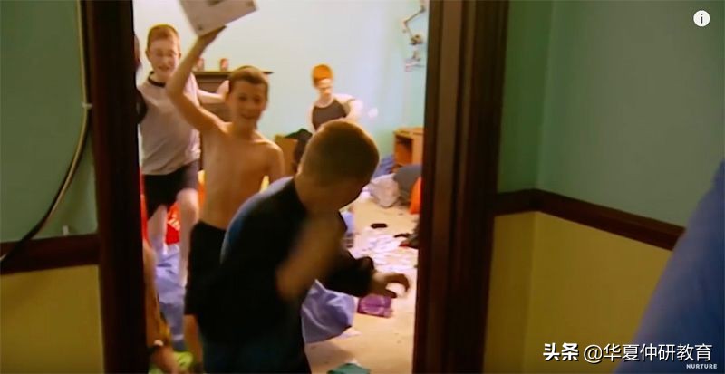 没有大人管的小孩怎么样了,没有大人管的孩子的后果