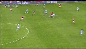 精准制导，打点机器——斯科尔斯的长传艺术