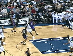 nba2kol文斯卡特98版扣篮动作,文斯卡特大风车扣篮背后角度