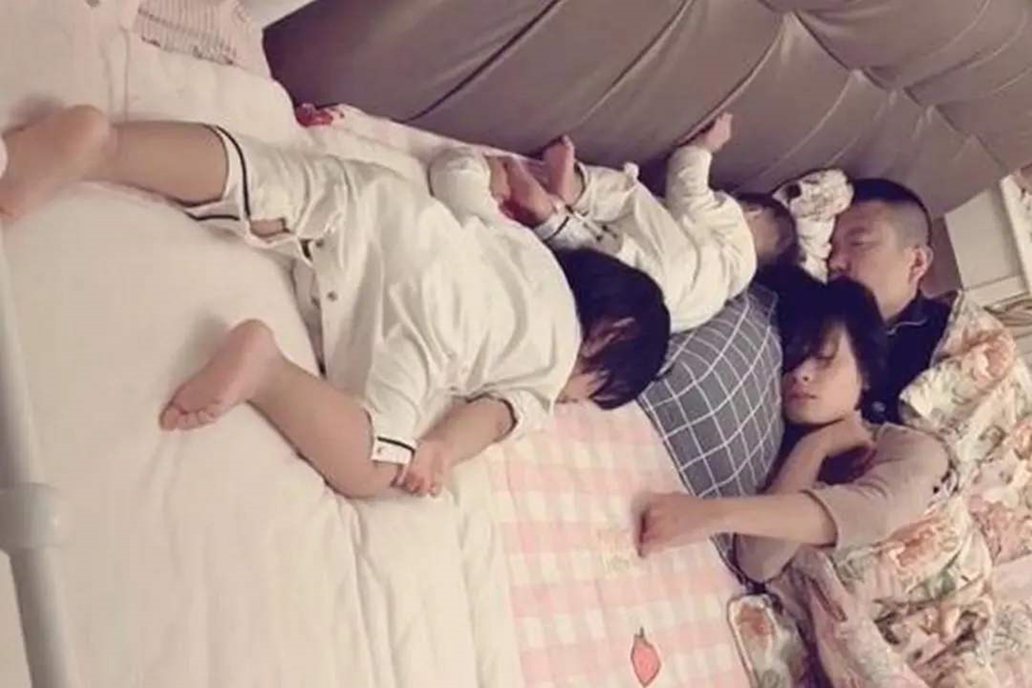 “躺赢父母”全都是“佛系带娃”?背后的心思,都花在这些细节里